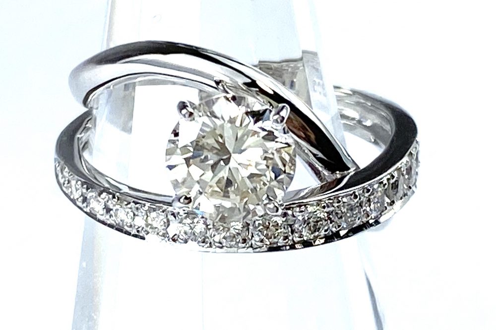 販売値下 『品質重視』1.0ctの高級なプラチナのダイヤモンドリング